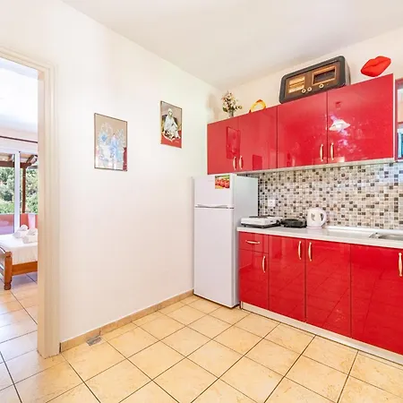 Apartamento Arianna 17 *